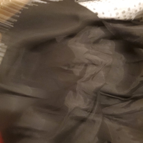 Laurel Textured Skirt - Picture 4 of 6